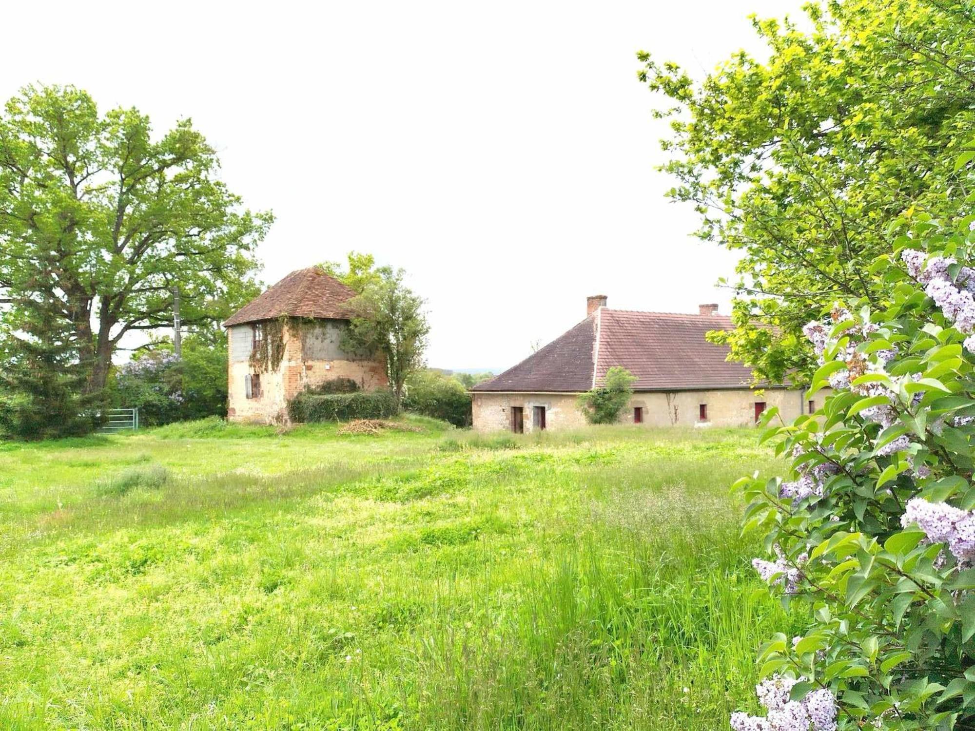 Gite Des Fours Agonges Екстериор снимка