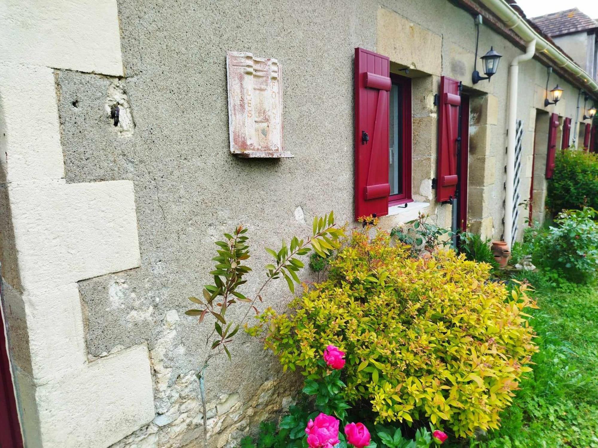Gite Des Fours Agonges Екстериор снимка